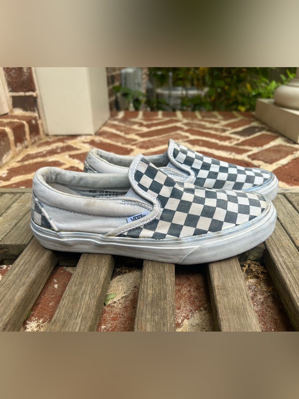 Vans OG Classic Checkerboard Slip-On Sneakers Black & White- Men 6, Women 7.5